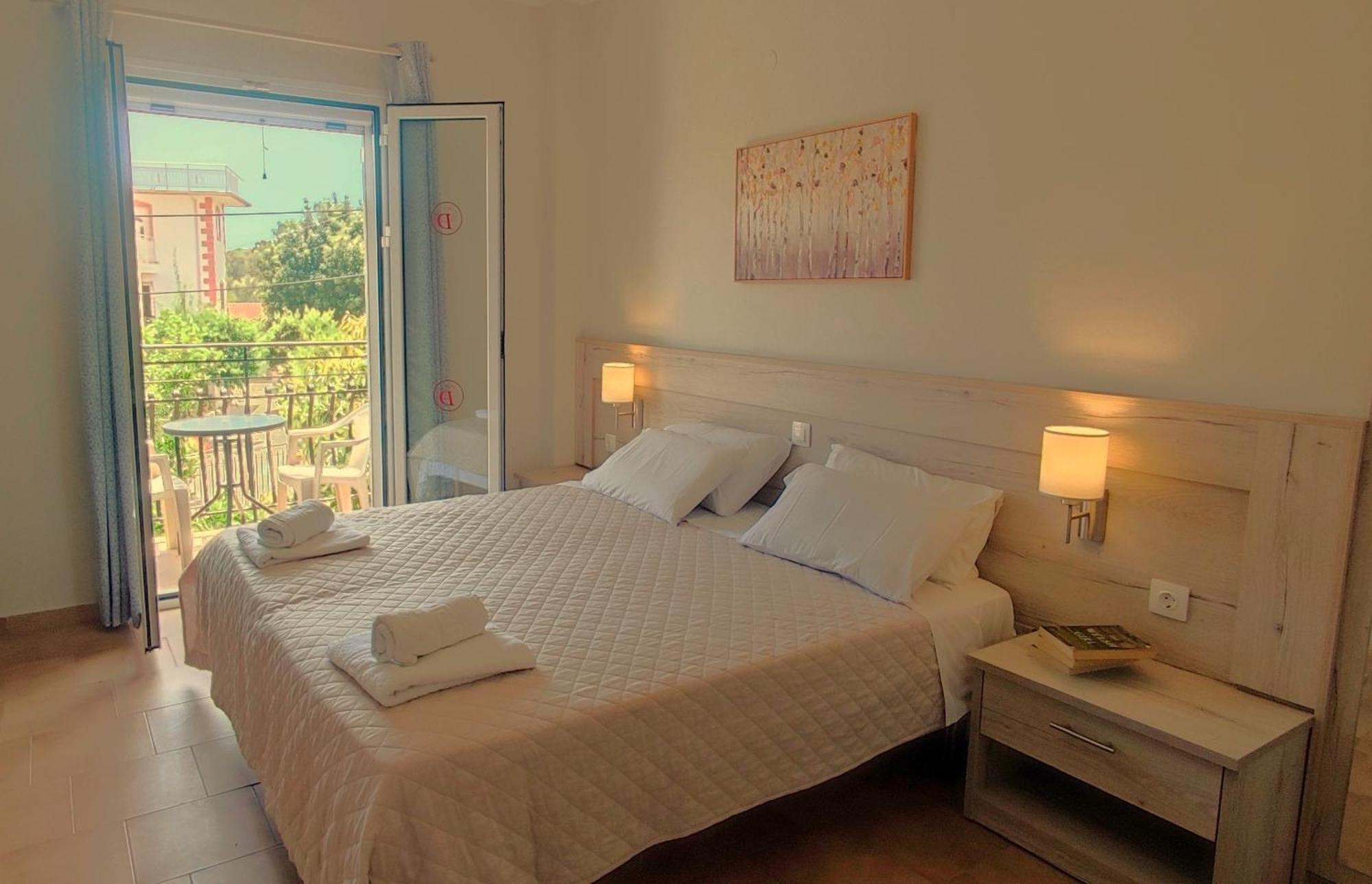 Dionysios Studios Skala  Buitenkant foto